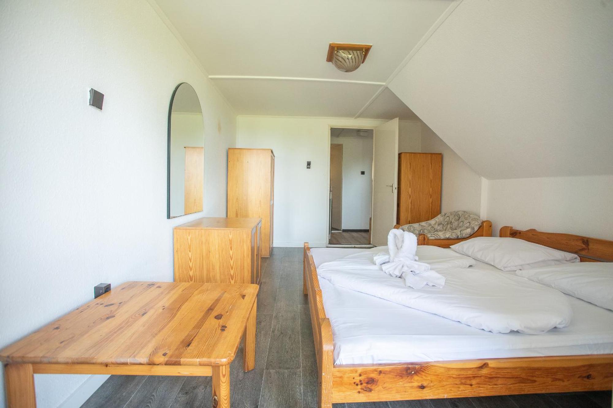 Aranypart Camping & Apartments Siofok Bagian luar foto
